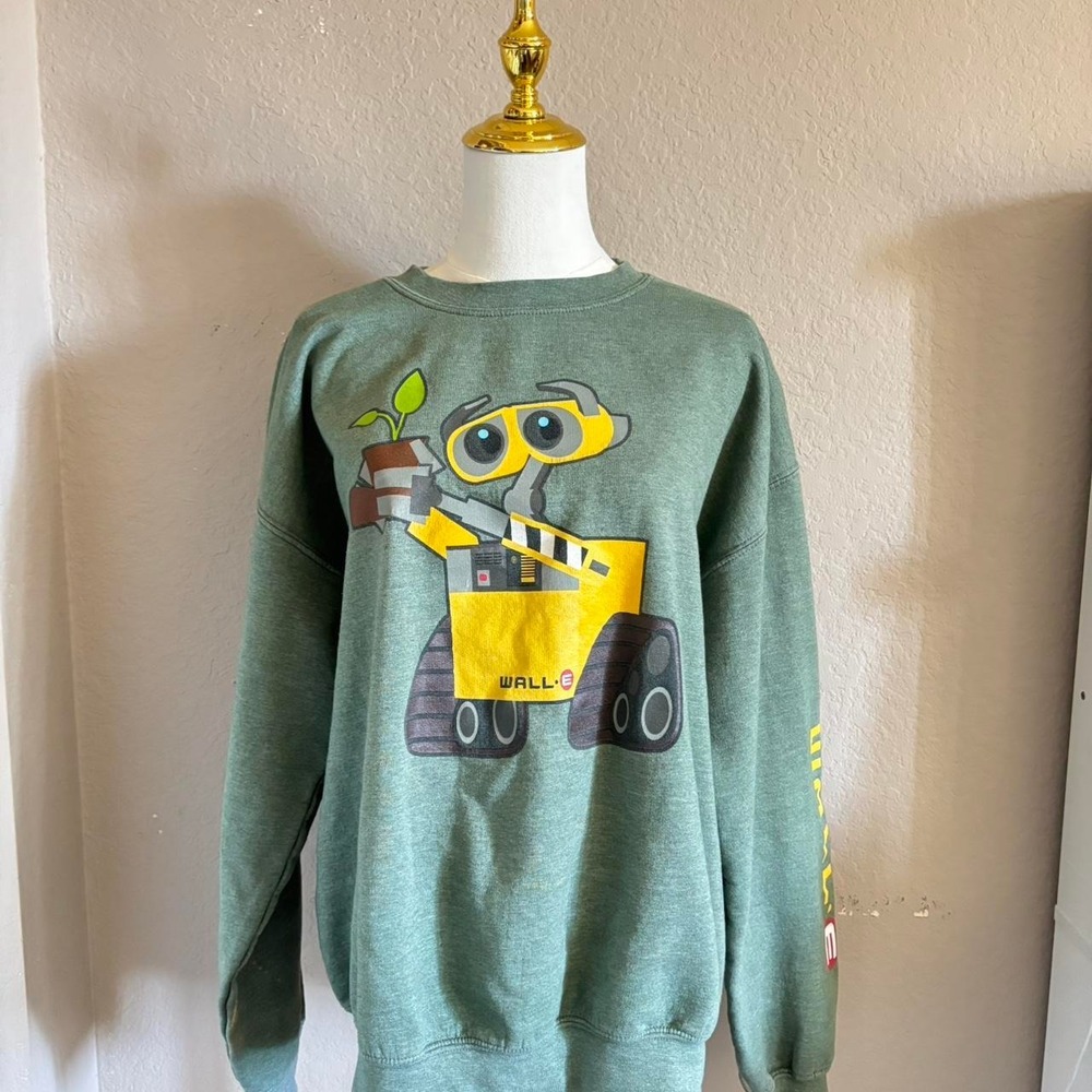 Wall-E sweatshirt